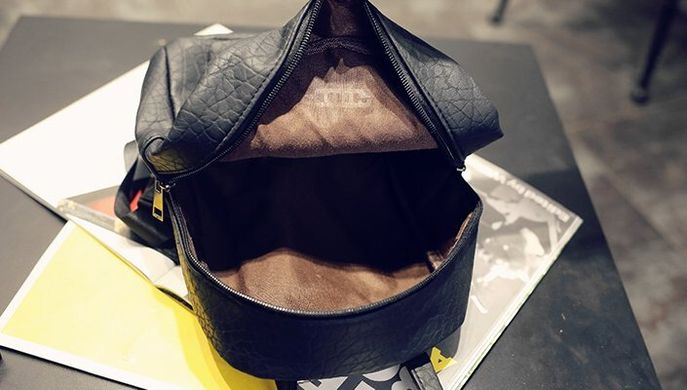 Вместительный мини рюкзак с морщинками