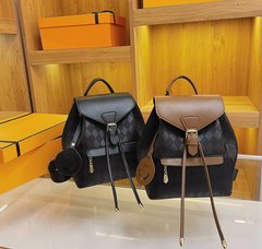 Елегантні Fashion рюкзаки для дівчат