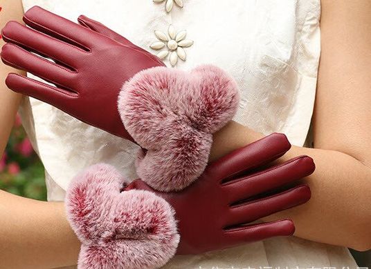Стильные женские перчатки с мехом