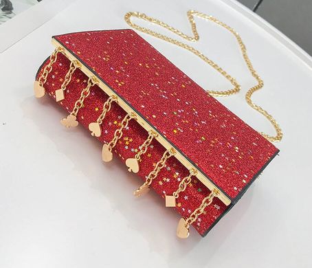 Элегантная сумка клатч на цепочке с блестками и брелками