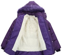 Утепленная женская куртка на зиму