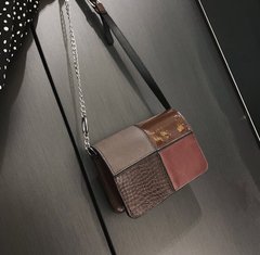 Элегантная женская сумка клатч оригинального дизайна