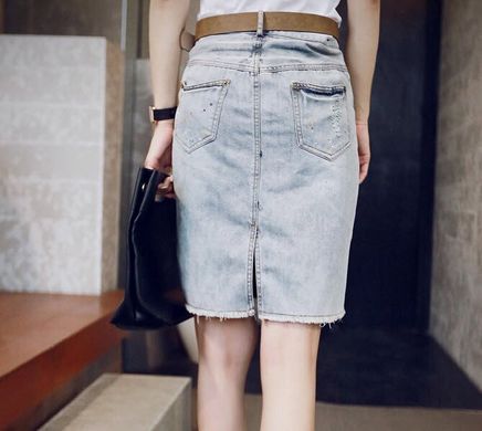 Стильная джинсовая юбка рванка