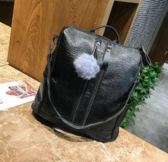 Стильный рюкзак-сумка трансформер с помпоном